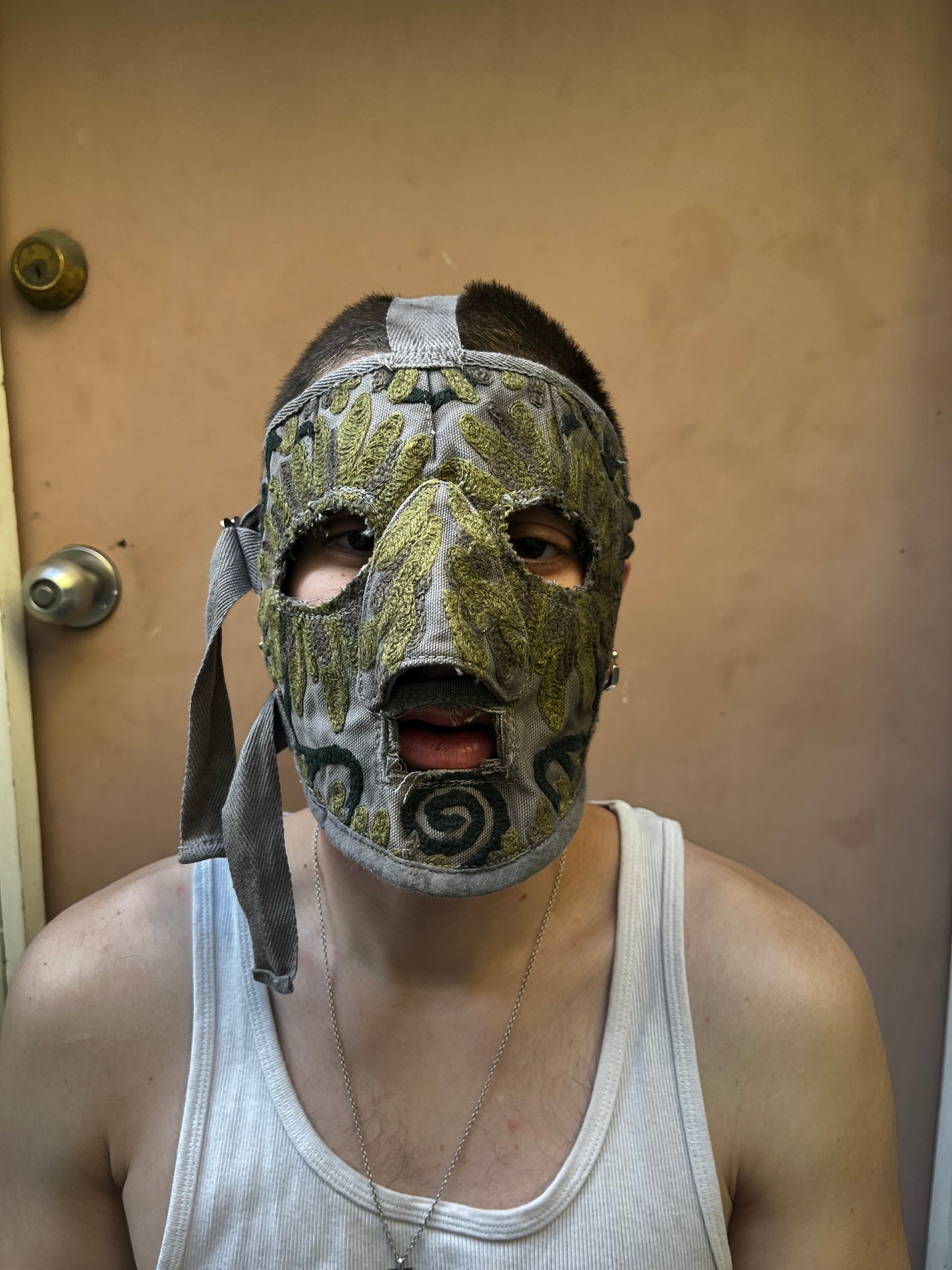 Knuckleheads Mask- ZINNIA