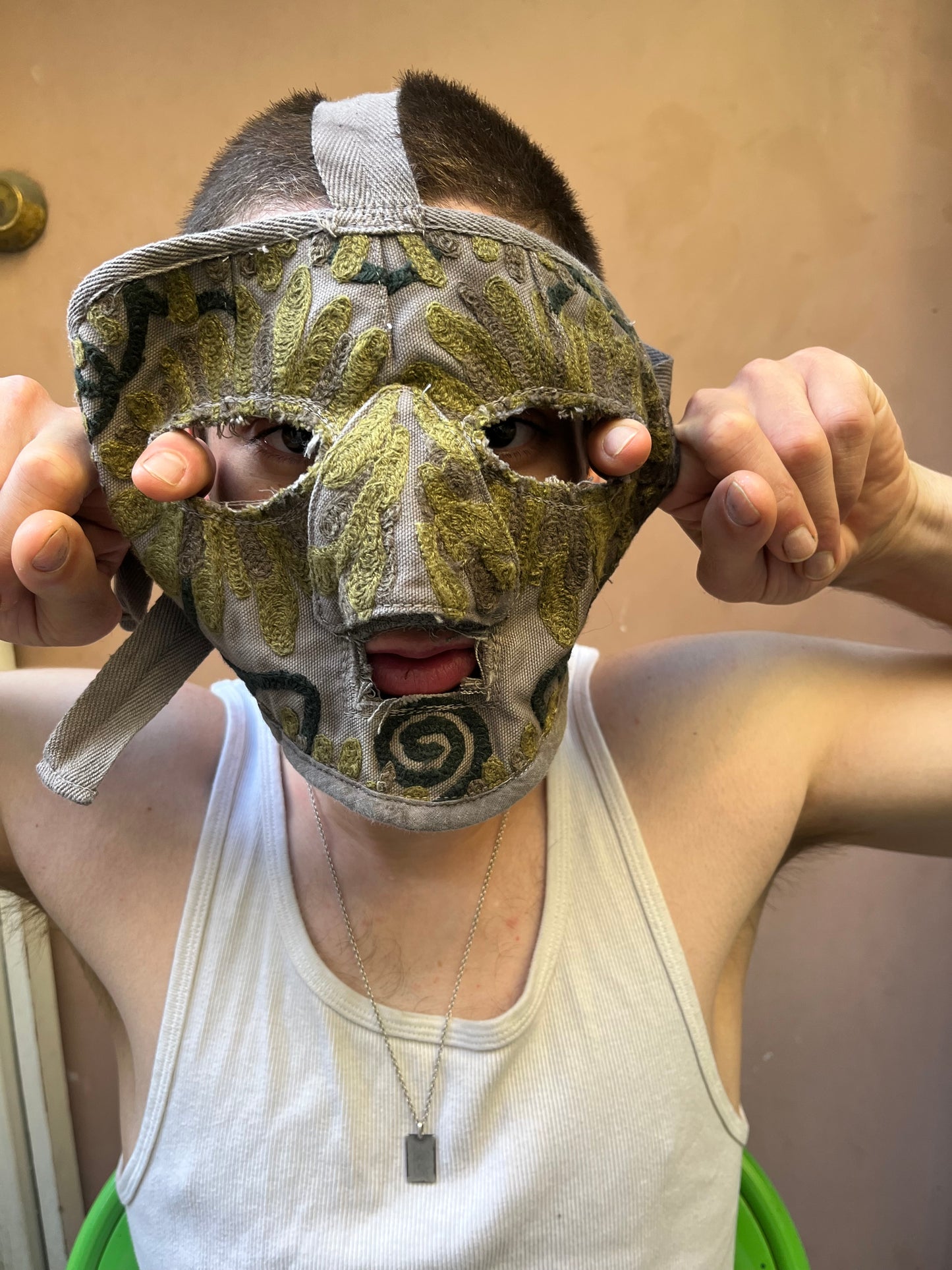 Knuckleheads Mask- ZINNIA