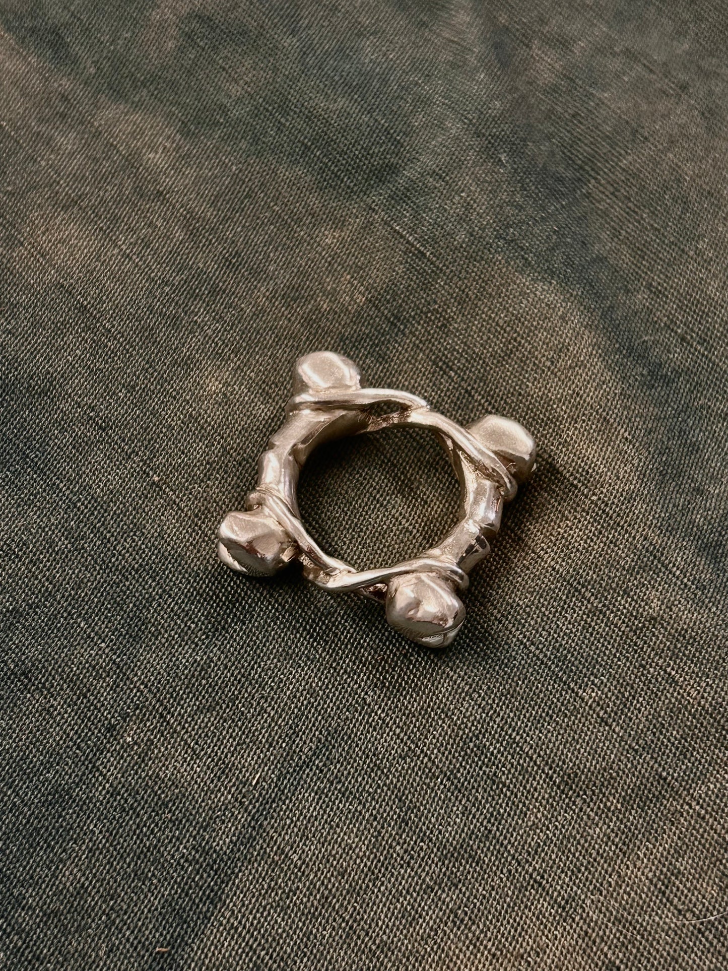 Ski Kansas Double Broken Bone Ring