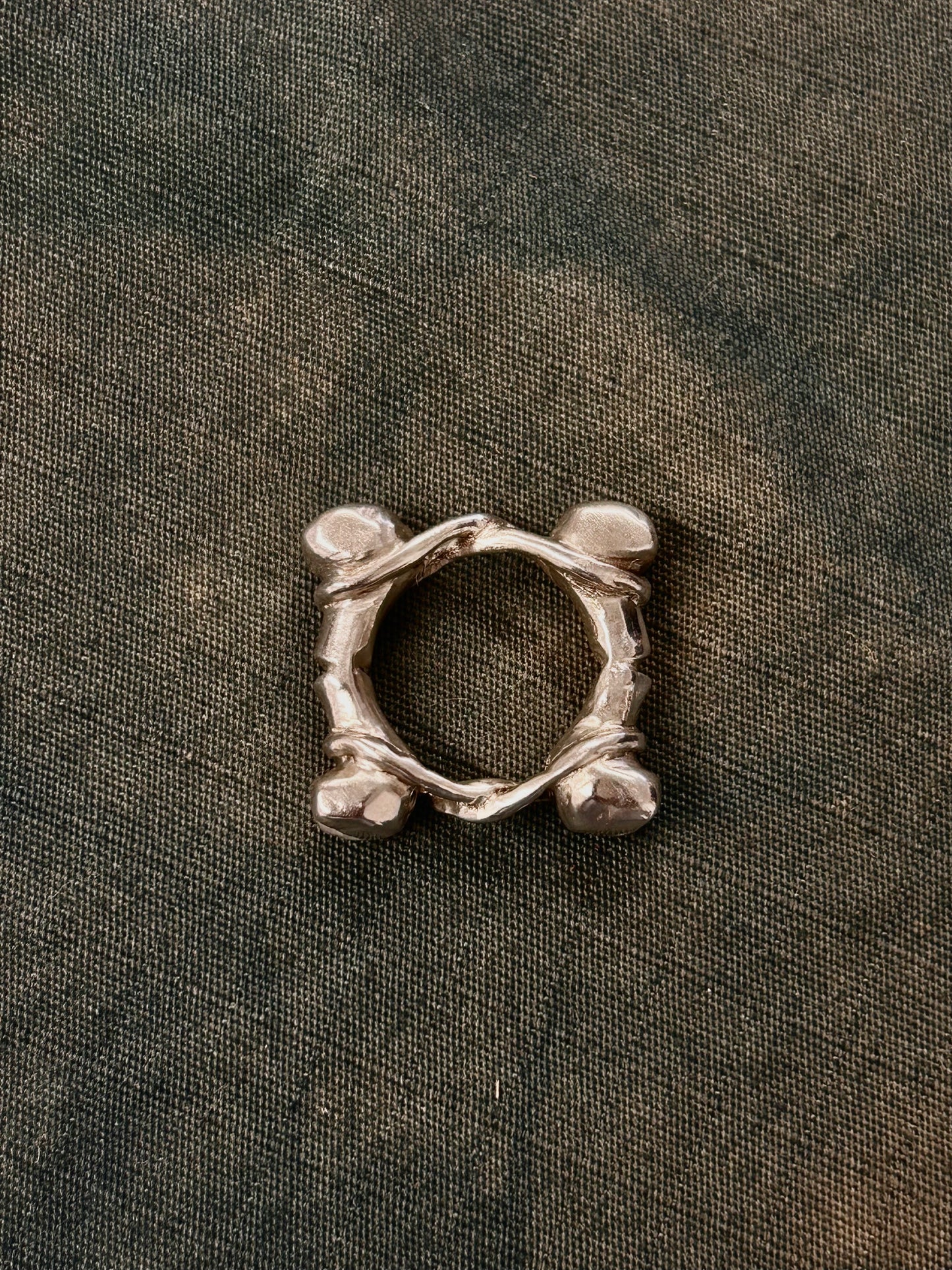 Ski Kansas Double Broken Bone Ring