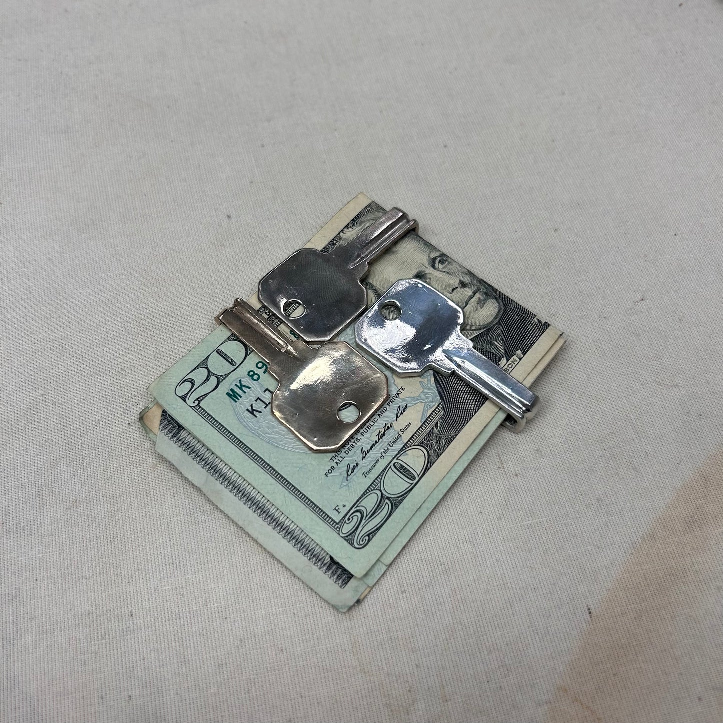 Ski Kansas Key Clip - Yellow Brass