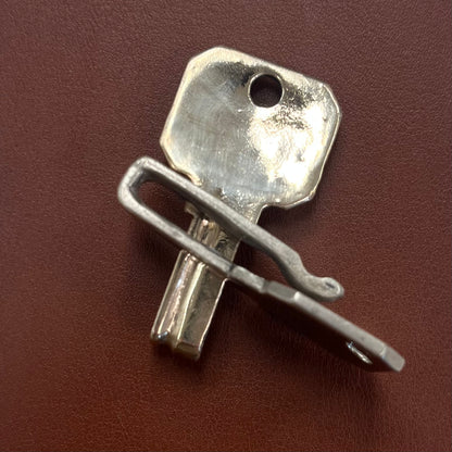 Ski Kansas Key Clip - White Brass