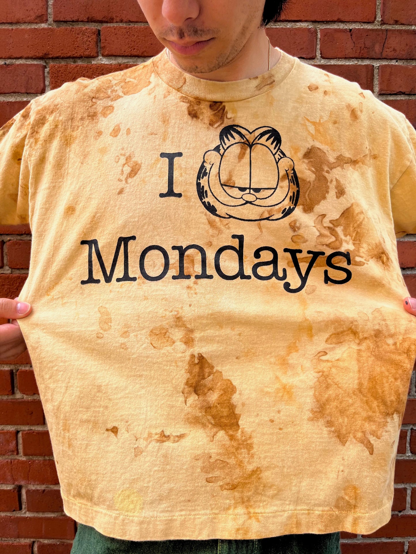 Mondays Tee - Turmeric and Rust
