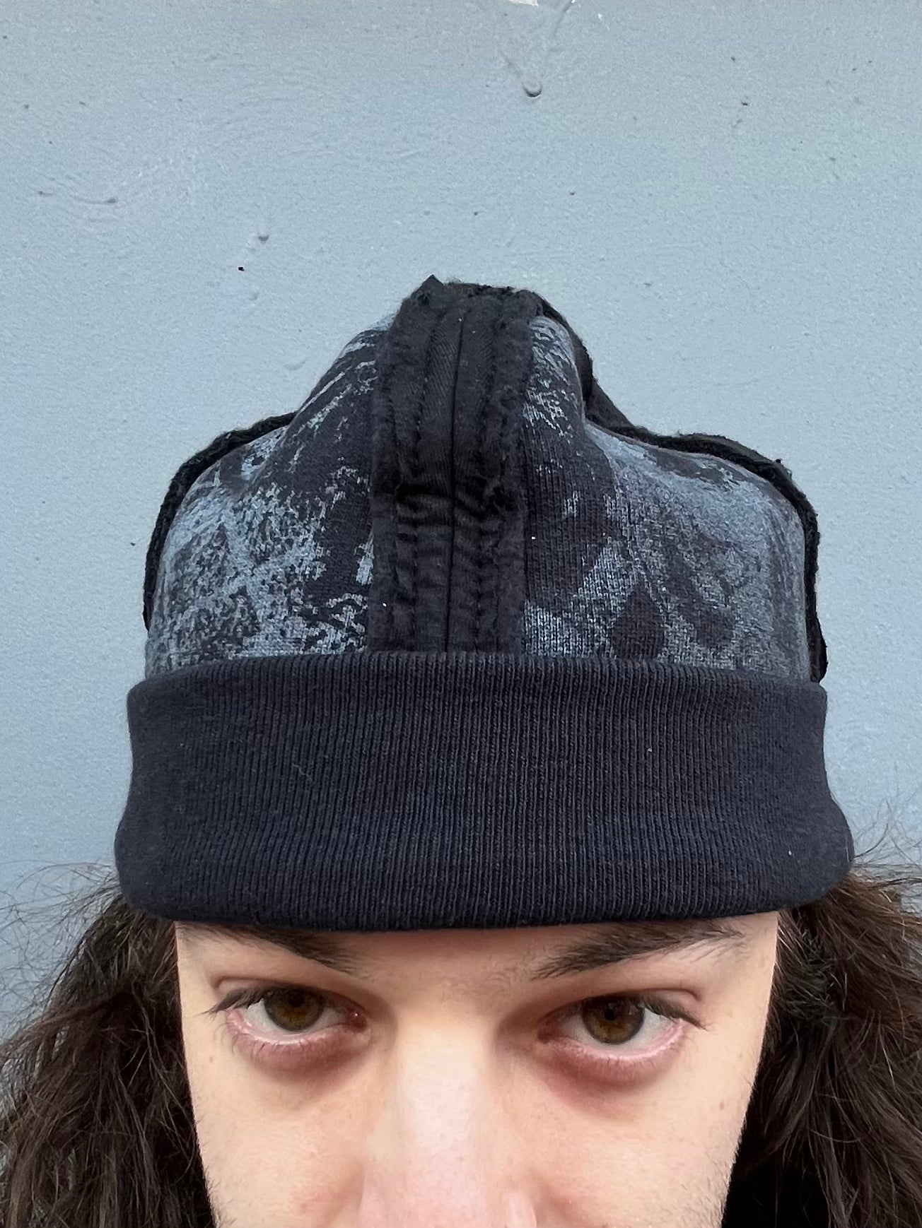 Scattered Surface Knit Cap