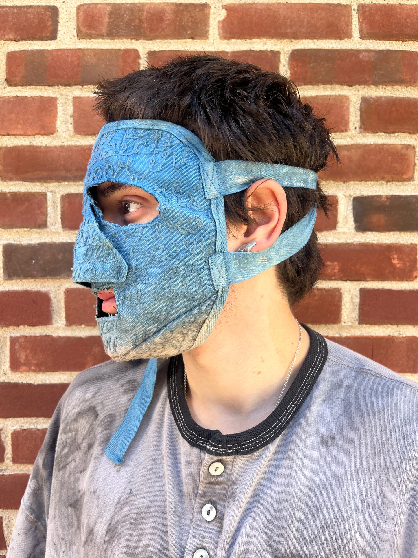 Knuckleheads Mask - Laurie