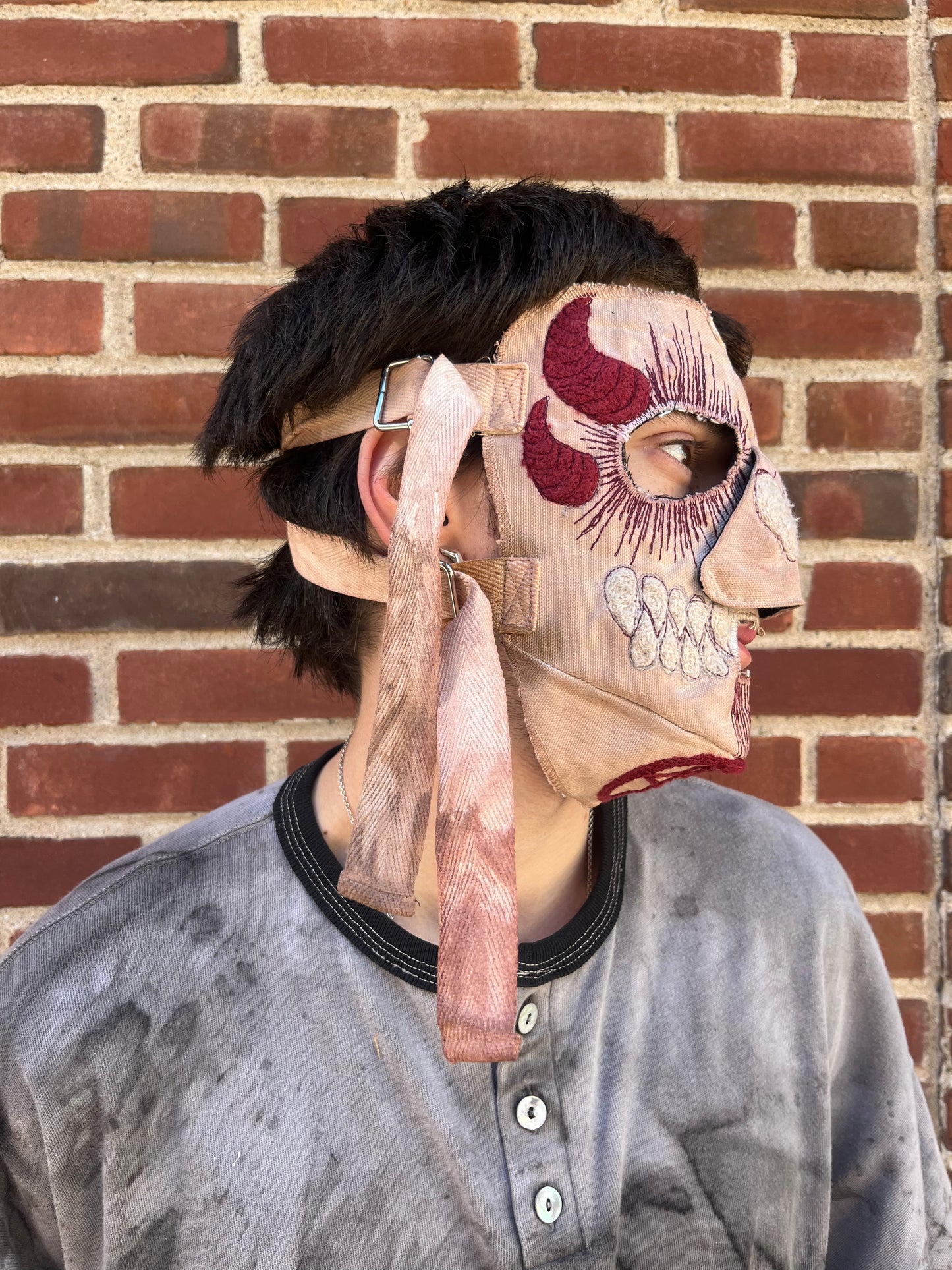 Knuckleheads Mask - Lucy