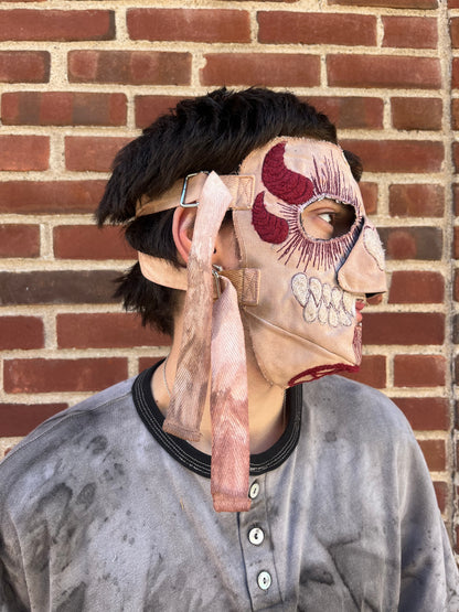 Knuckleheads Mask - Lucy